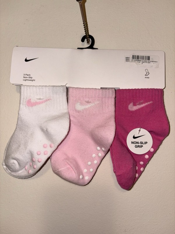 New With Tags Baby Girl Infant Pink Nike Socks For Baby Girl