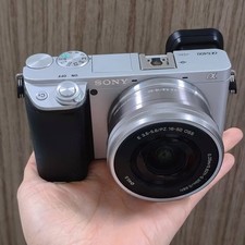 Sony Alpha a6400 Mirrorless 24.2MP 4K Digital Camera w/16-50mm Lens 100 Working