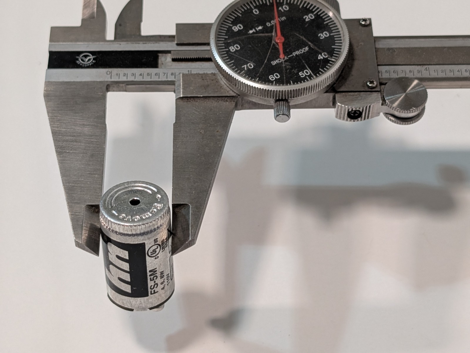 Lot of 7: Etlin-Daniels HN FS-5M automatic lamp starters, metal can, 4, 6, 8W