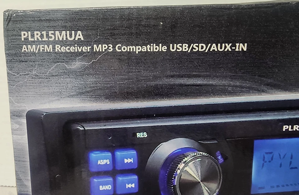 NIB- PYLE PLR15MUA AM/FM MP3 radio COMPATIBLE w/ USB/ SD/ AUX-IN- LCD Display - Image 2 of 4