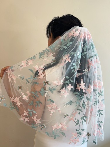 Wildflower veil, Embroidered flower veil, Floral wedding veil, Bridal veil with - Picture 4 of 5