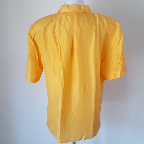 Vtg Chaus 100% Silk Blouse Size M Mustard Yellow Camp Collar Short Sleeve Boxy - Picture 4 of 6