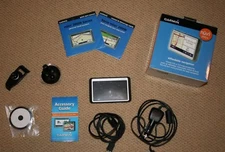 Garmin nüvi 250W GPS with accessories Bundle - Automotive Mountable
