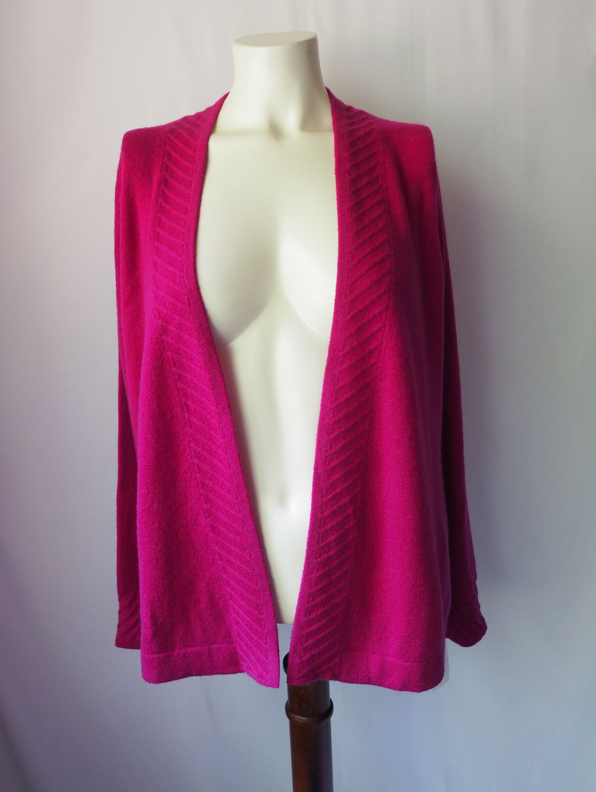 Charter Club Luxury 100% Cashmere Short Completer Sweater Open Front Fuchsia PM