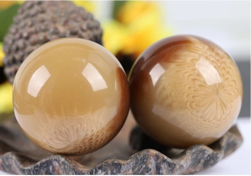 Natural Chinese Tibet Ox horn Fitness ball Sphere Healing 50MM - Picture 5 of 5