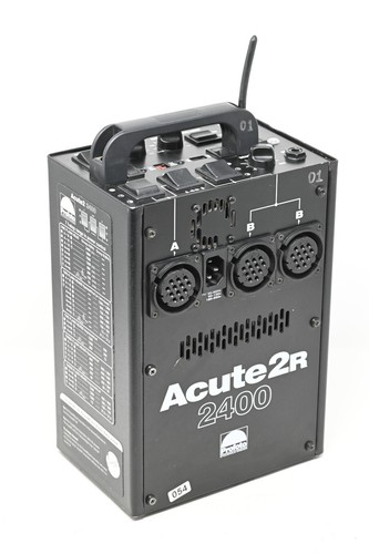 Profoto Acute 2R 2400 Power Pack (054) - Picture 2 of 12