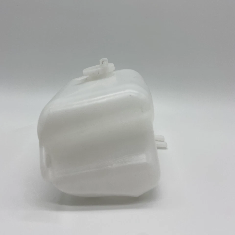 Резервуар охлаждающей жидкости бак для Isuzu Trooper 92-02 VehiCross 99-01 Acura SLX 96-99 - Изображение 3 из 4