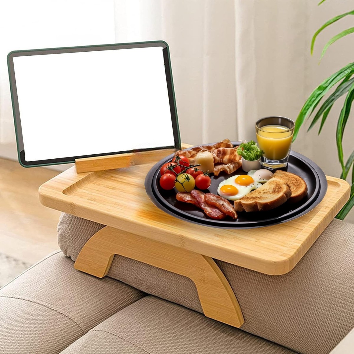 Tavolino Da Divano In Bambù Regolabile - Vassoio Per Bracciolo Con Supporto Smartphone - Ideale Per Telecomandi E Bevande - Foto 4