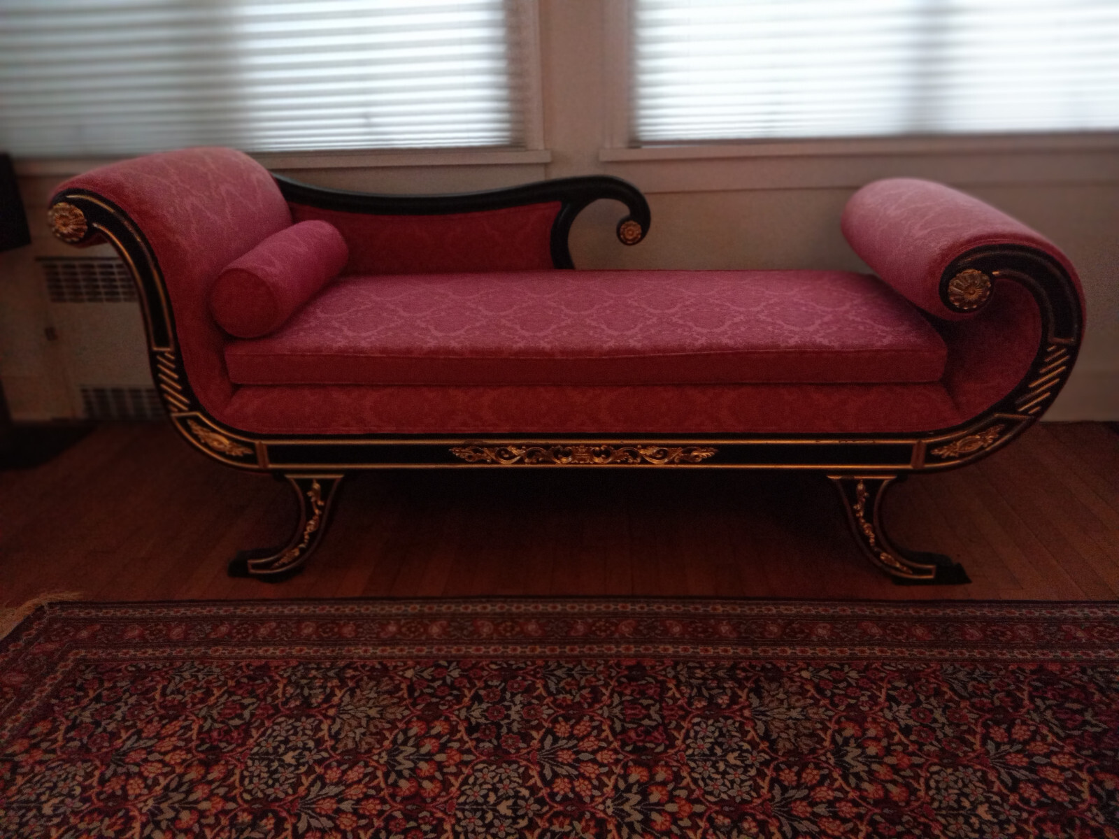 Beautiful Vintage Hollywood Regency Egyptian Revival XL Fainting Couch