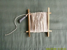 wooden hand line winder (V34769)