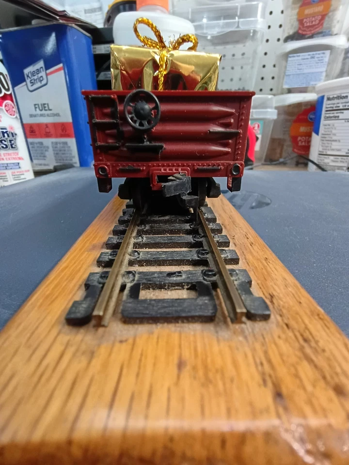 Góndola de Navidad con regalos AT&SF/Santa Fe HO Hornhook acopladores coche #176207 N/B Foto 3 de 4