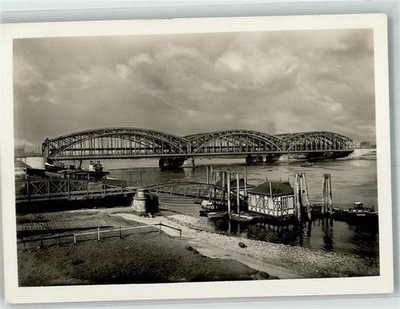 38082712 - 2000 Hamburg Die neuen Elbbruecken Fotograf Hans Hartz Hamburg