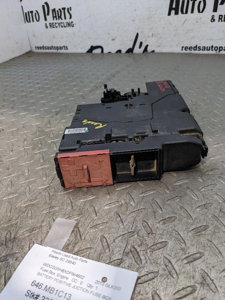 Caja de fusibles de conexión positiva de batería Mercedes-Benz GLK350 2010-2015 1181032 Foto 4 de 4