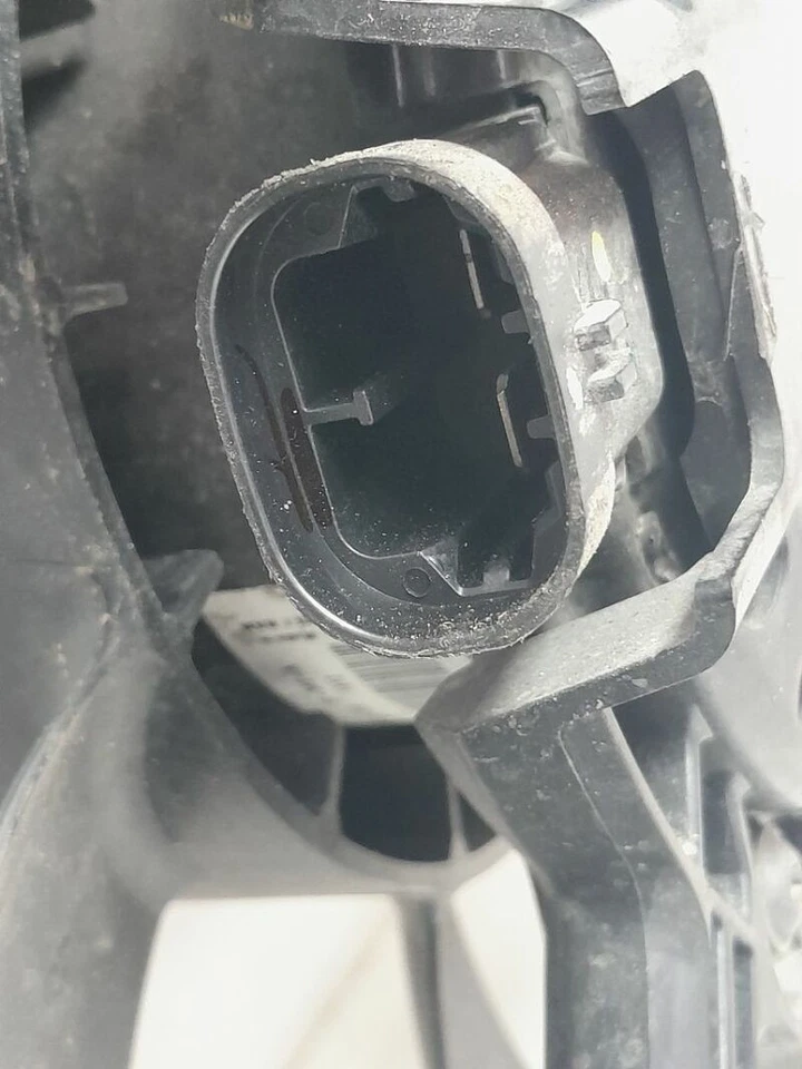 T300093A Electroventilador 188898 1144487 PEUGEOT 208 ACCESS 2012 Foto 2 de 4