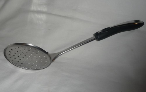 Stainless Steel 11.5cm SKIMMER - NEW cooking/baking metal kitchen server/serving - Picture 3 of 12
