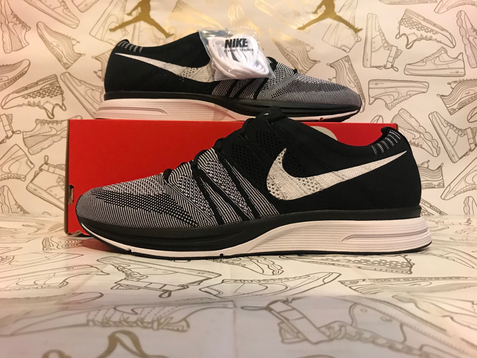 Neue nike flyknit trainer 2018 schwarz / weiß / oreo - ah8396-005 kein deckel männer sz. Neue nike flyknit flyknit flyknit trainer 2018 schwarz / weiß / oreo - ah8396-005 kein deckel männer sz. c9017d