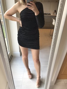 one shoulder lbd