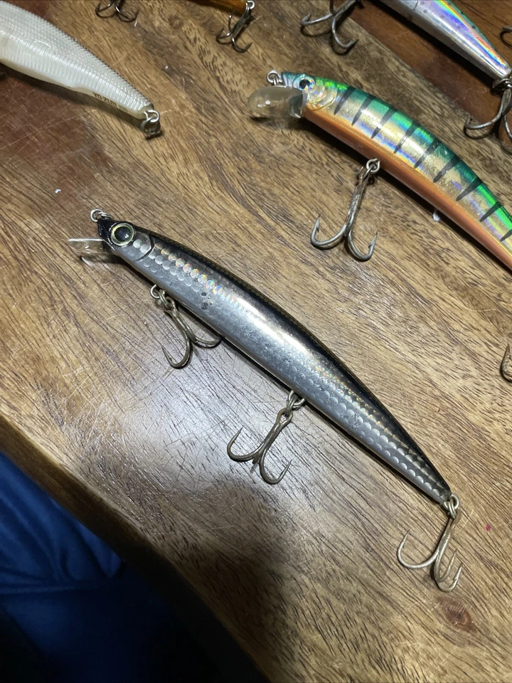 Yozuri Fishing Lures. Mag Crystal Minnow. SP. Pin Minnow. Rare Styles All Marked - Image 2 of 4