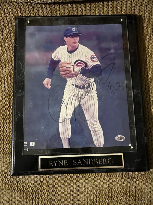 Ryan Sandberg Autographed 8x10 Photo Chicago Cubs Signed Collectible