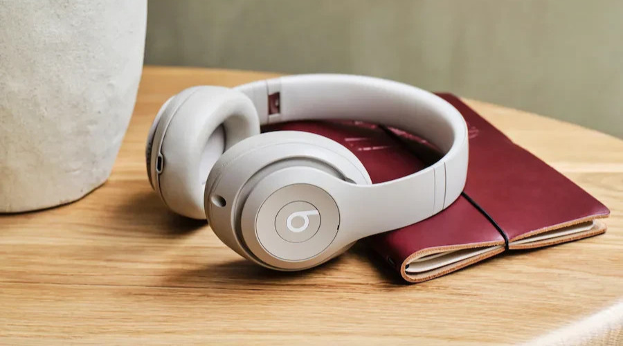 Audífonos inalámbricos Beats Studio Pro con cancelación de ruido y diseño sobre la oreja・MQTR3LL/A, imagen 7