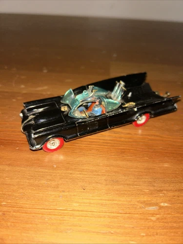 1972 Corgi 1/43 Scale Batmobile Red Wheels Damaged Comes With 2 Batman Read
