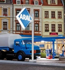 Viessmann Aral Lighted Sign 1376 HO Scale