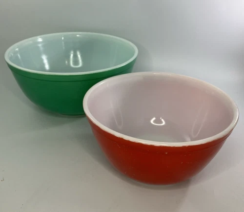 VTG Set of 2 Pyrex Mixing Nesting Bowls Primary 1.5 Qt Red 402, 2.5 Qt Green 403