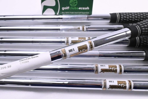 Srixon Z-Forged Irons / 4-PW / Stiff Flex Dynamic Gold AMT S300 Shafts - Picture 5 of 7