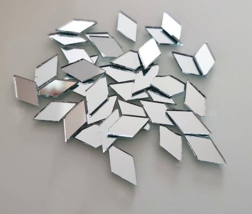 100 Glass Mirror Round/Diamond Shape Mosaic Tiles Decal Home Decor UK DIY Craft - Picture 6 of 8