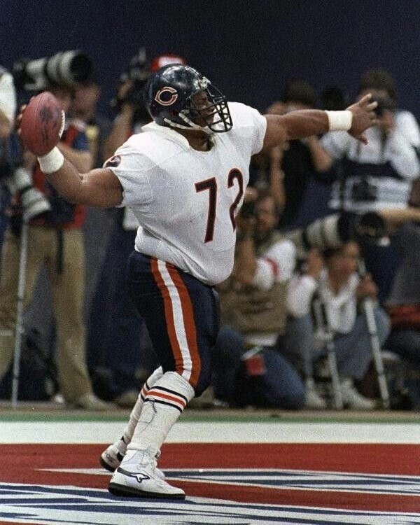 WILLIAM REFRIGERATOR PERRY 8X10 PHOTO CHICAGO BEARS PICTURE NFL