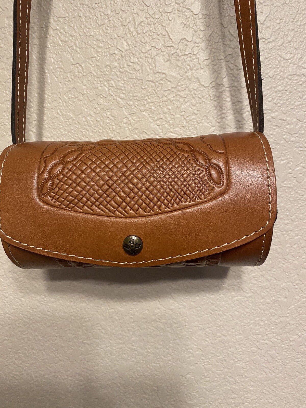 Patricia Nash Amatrice Florence Tooled Barrel Crossbo… Gem