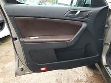 Skoda Yeti 5L Front Door Card Passenger Side Brown Leather 2013 - 2017 L&K
