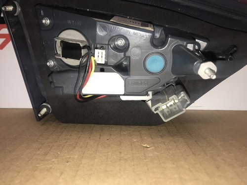 2013-2016 FORD FUSION RH PASSENGER SIDE INNER TAILLAMP OEM DS7Z-13404-A - Picture 5 of 12