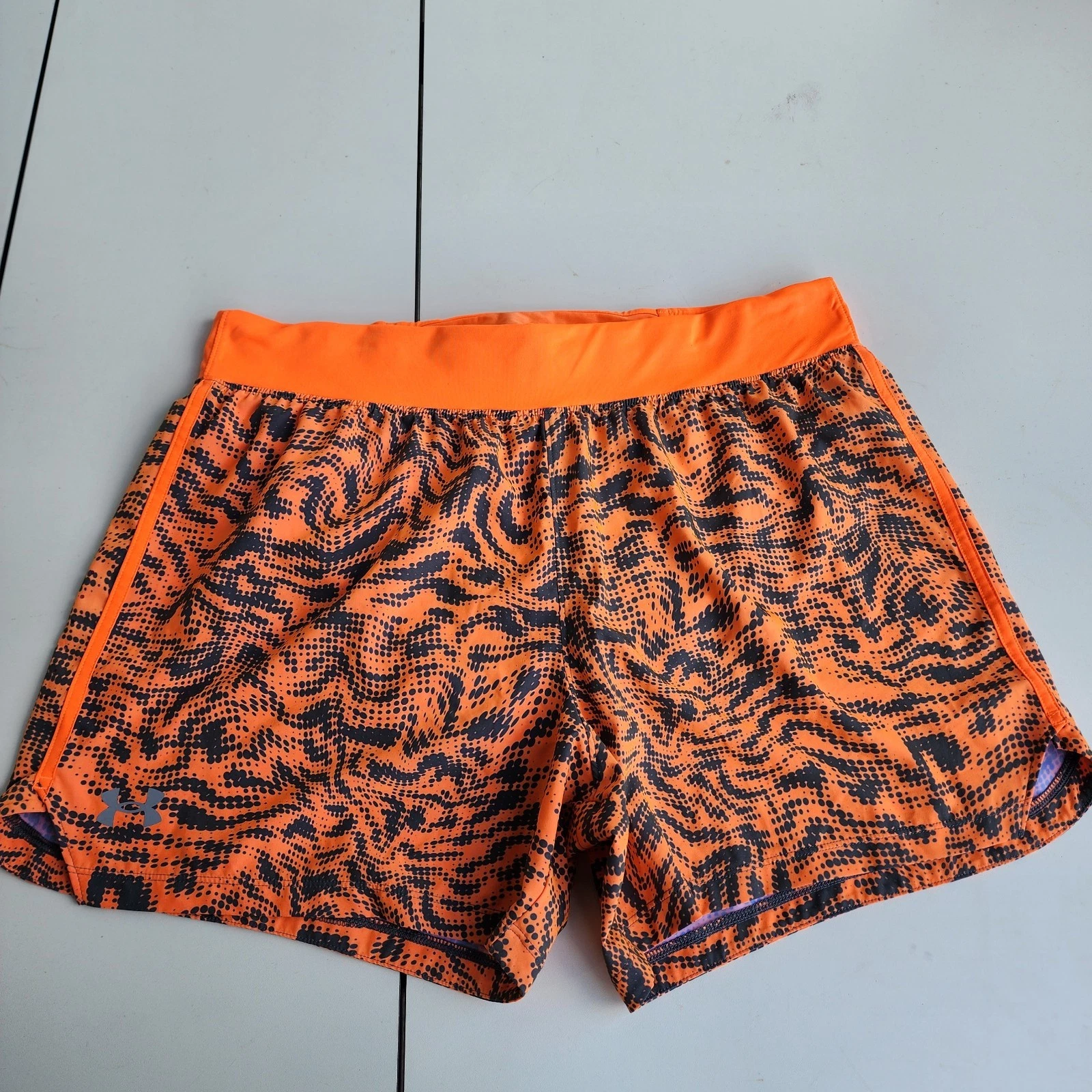 Under Armour SpeedPocket Lined Running Shorts Men Orange Print $55 XL