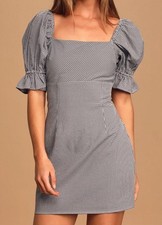 NWT Lulu’s Such A Sweetie Gingham Resortcore Seersucker Puff Sleeve Old Money S