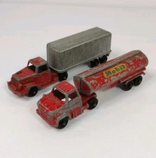 Tootsie Toy Semi Trucks Lot Of 2 Ford Cargo Trailer Mobil Tanker