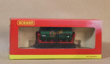 Hornby R127 - Castrol Tank Wagon – Boxed – OO Gauge