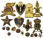 WW2 Italian Army military uniform buttons, cap and collar badges and insignia