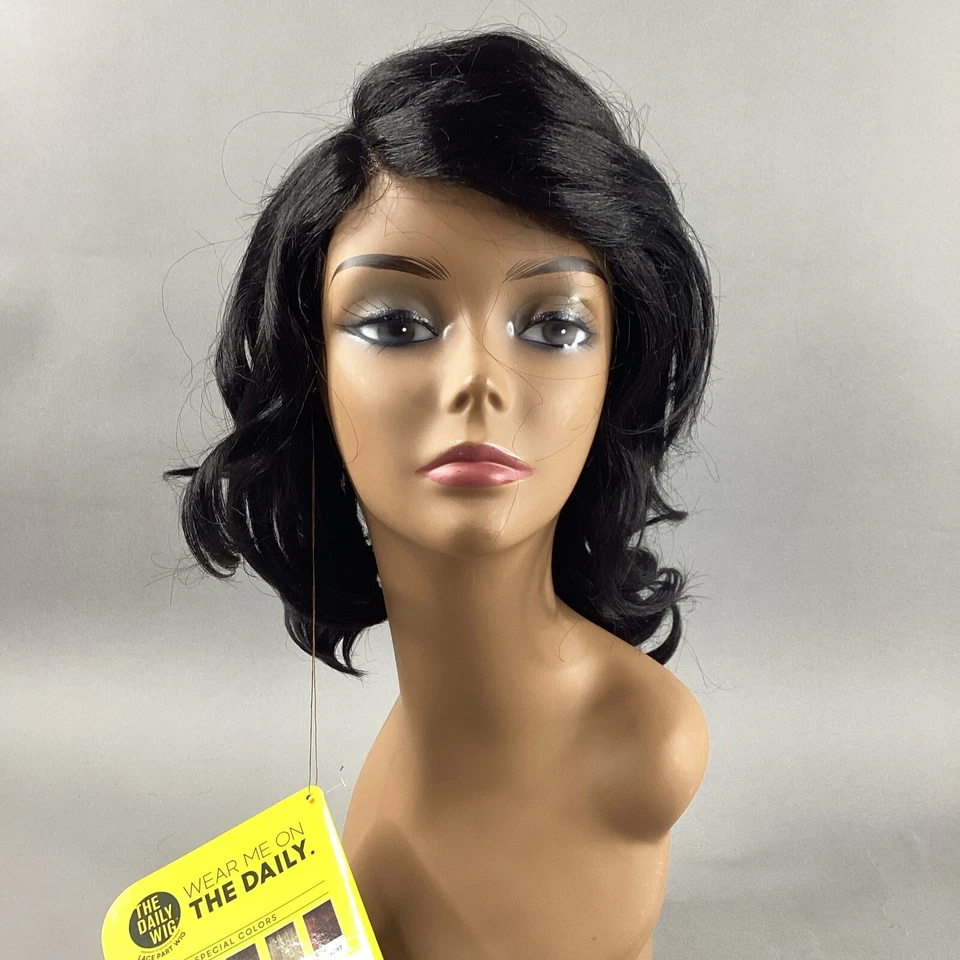 Peluca Delania Long Curly #1B Off Black Premium de encaje sintético Foto 2 de 4