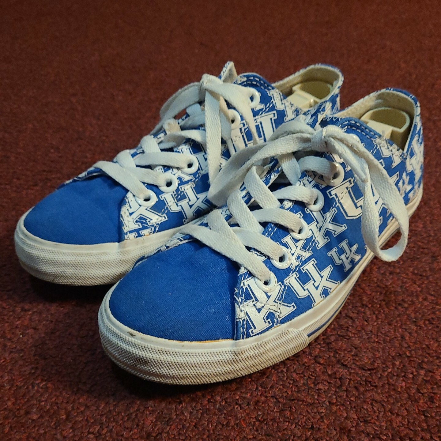 FILA University of Kentucky Rival Row One scarpe di tela donna taglia 6 uomo taglia 4 5