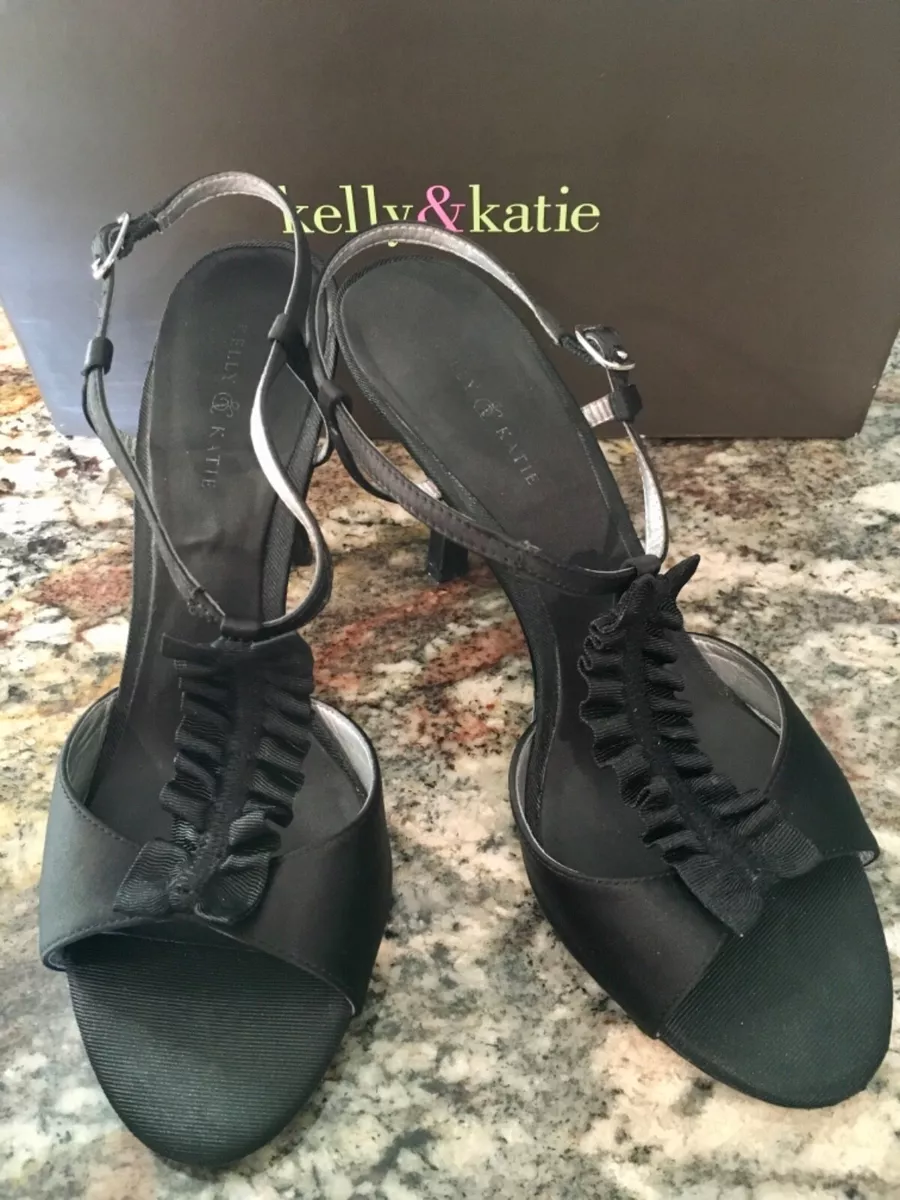 Kelly and katie black heels online