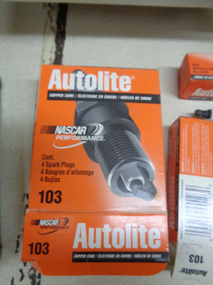 3 bujías Autolite 103 Pontiac G8 GMC Chevy Truck Camaro 97 2007 Corvette Foto 4 de 4