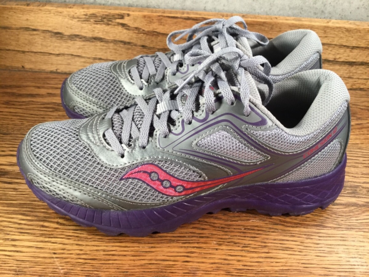 Saucony Women's Running Shoes Gray Purple COHESION 12 Size EUC
