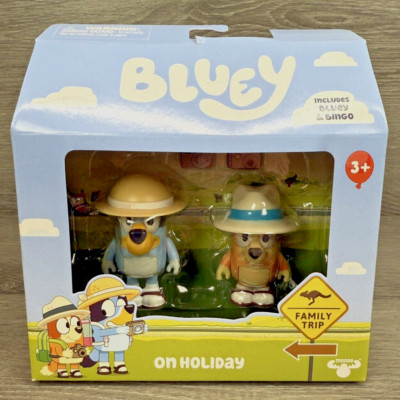 Bluey Figure Toy Set On Holiday Bluey & Bingo Vacation Backpack Sandals Hats New
