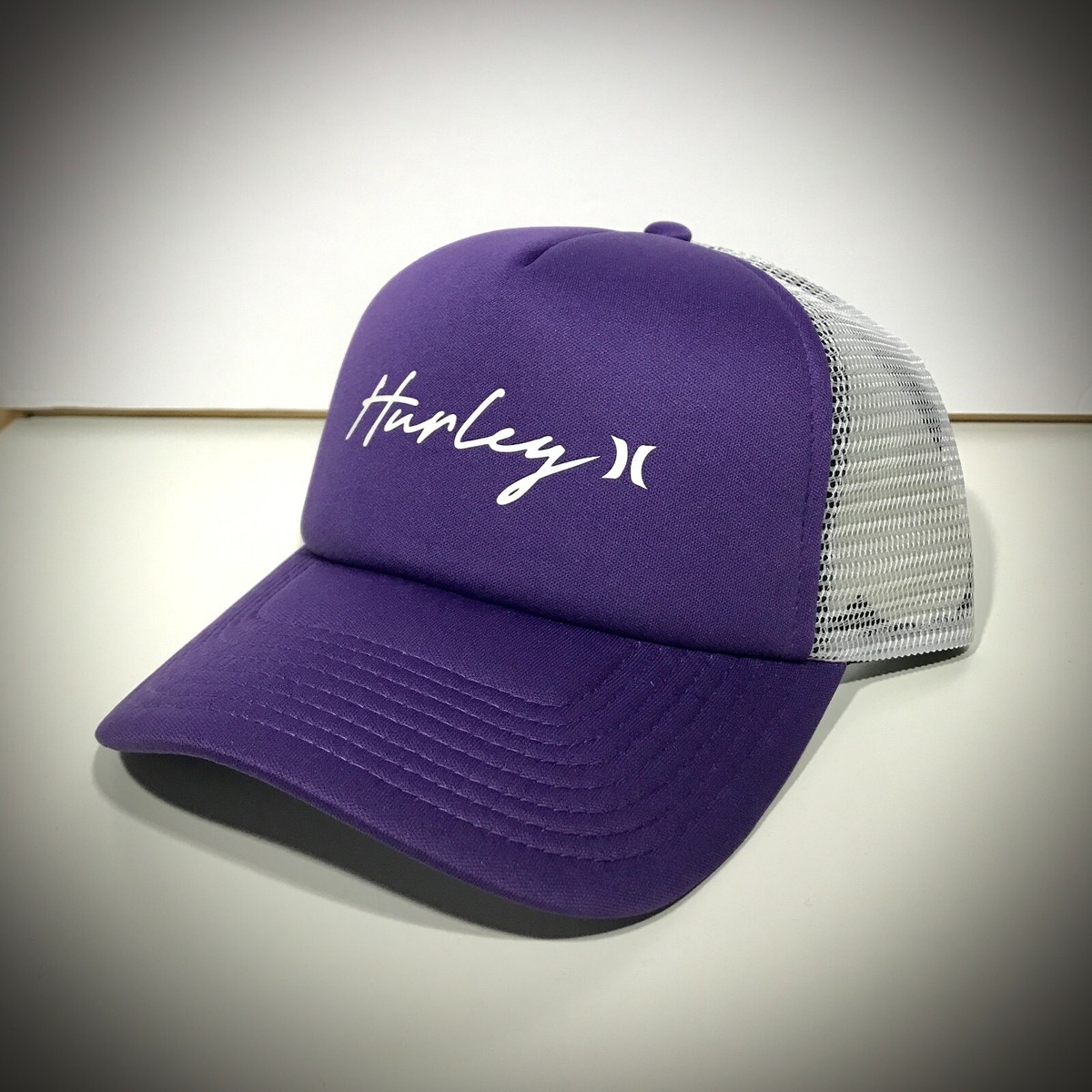 Chapeau Snapback Femme Hurley - Multicolore - Occasion - Marque HaT - Style Classique