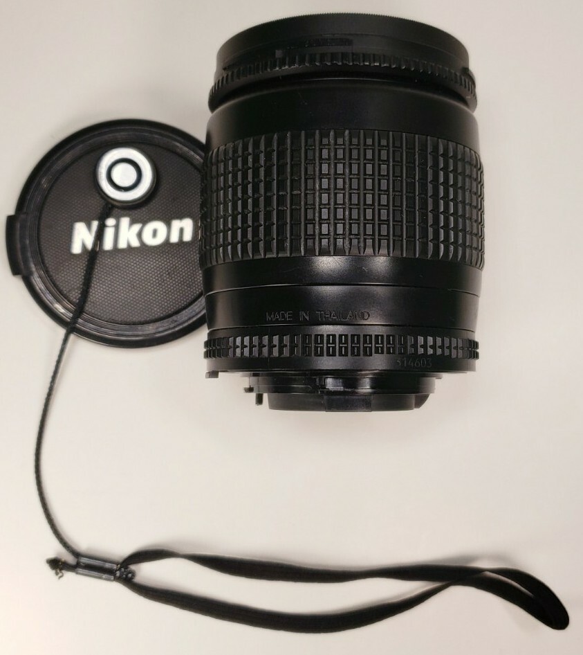NIKON AF Nikkor 28-80mm f3.5-5.6 D lens in excellent condition w