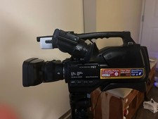 Sony HXR-MC500 SHOULDER MOUNT AVCHD CAMCORDER