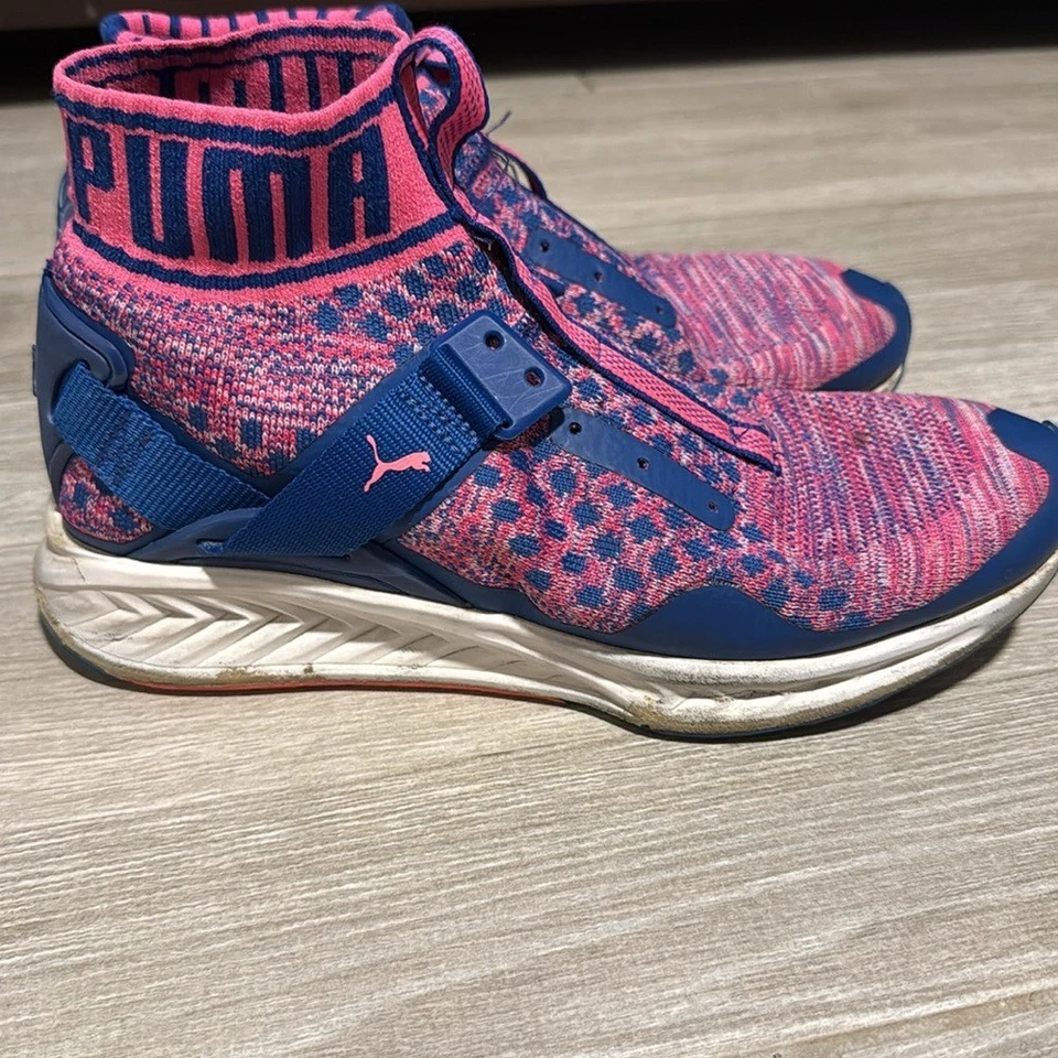 Bicicleta Elíptica Puma Ignite Evoknit Para Mujer Azul Rosa Talla 9.5 Camisetas Altas Foto 4 de 4