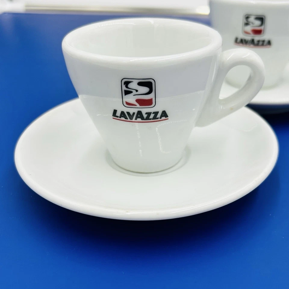 Juego de 4 tazas de café Luigi Lavazza porcelana espresso demitasse con platillos de colección Foto 2 de 4