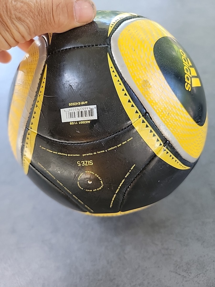 ADIDAS JABULANI -OFFICIAL MATCH BALL -RARE BLACK FIFA WORLD ADIDAS JABULANI -OFFICIAL MATCH BALL -RARE BLACK FIFA WORLD